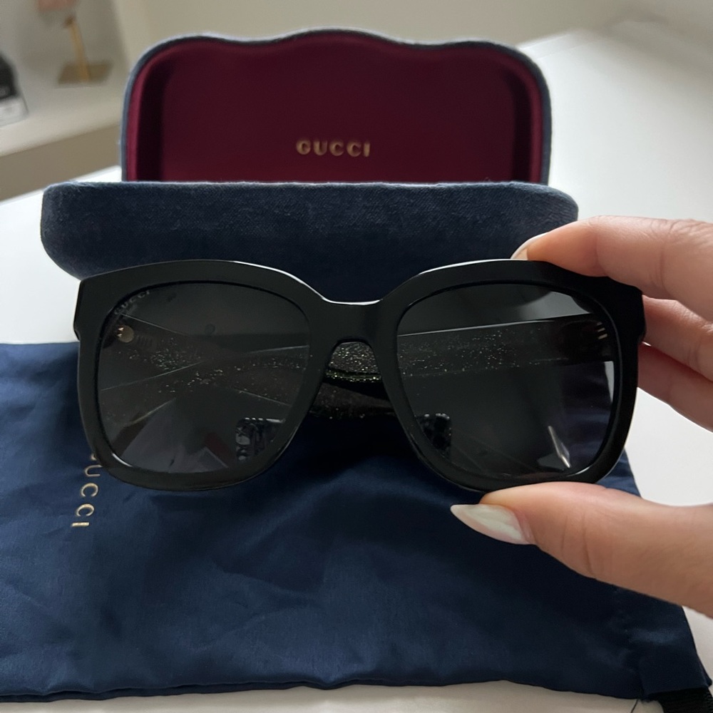Gucci sunglasses - GUCCI
GG0034SN